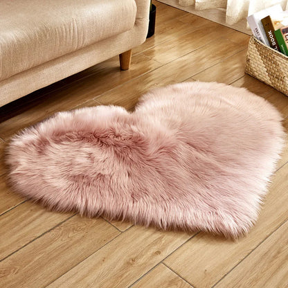 Plush Heart-Shaped Mat: Snuggle in Style!