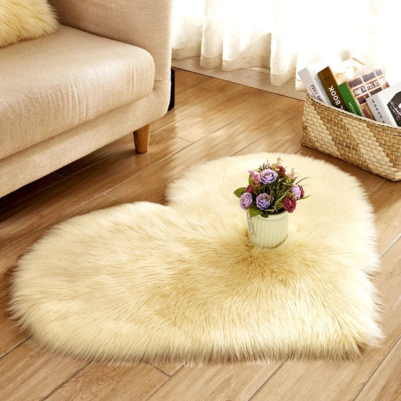 Plush Heart-Shaped Mat: Snuggle in Style!